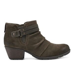 NWOB Earth Origins Odel Women’s Ankle Boot Olive 6